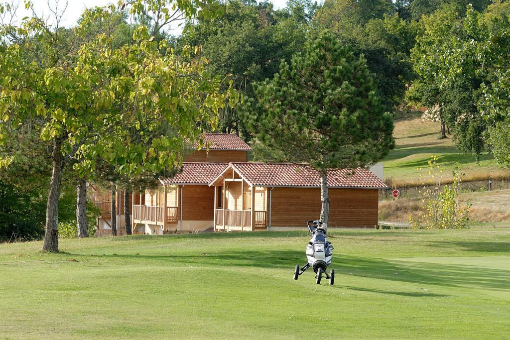 Madame Vacances - Residence Du Golf D'Armagnac Eauze Δωμάτιο φωτογραφία