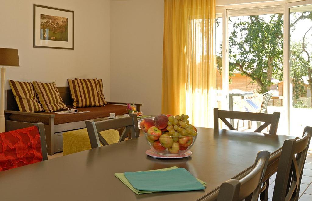 Madame Vacances - Residence Du Golf D'Armagnac Eauze Δωμάτιο φωτογραφία